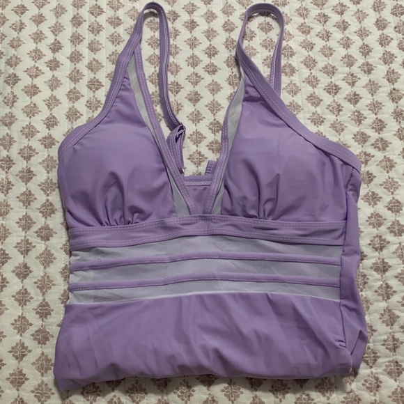 Mesh panel swimsuit - small - Picture 2 of 5